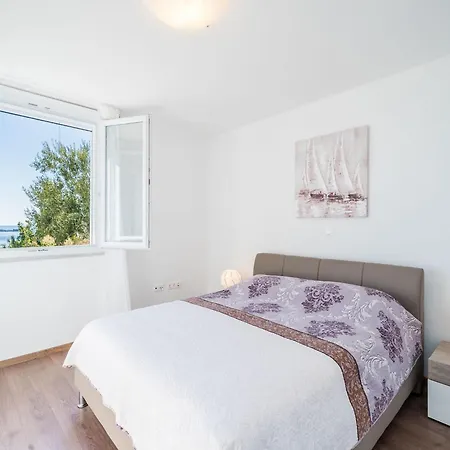 Appartement Marnic Blue Chill-one Bedroom B *