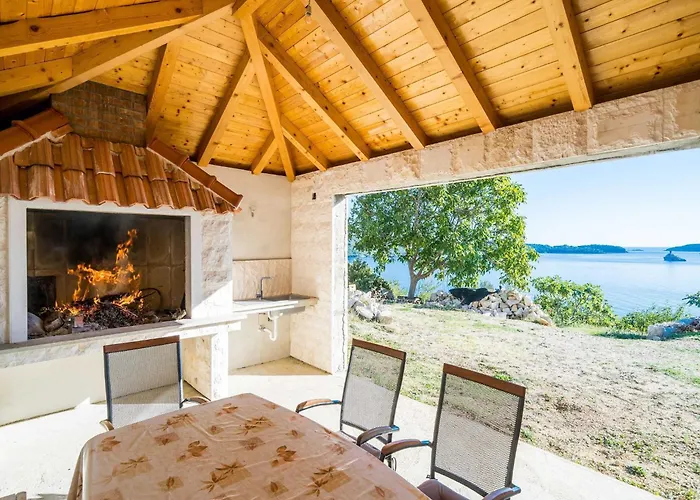 Marnic Blue Chill-one Bedroom B * Mlini